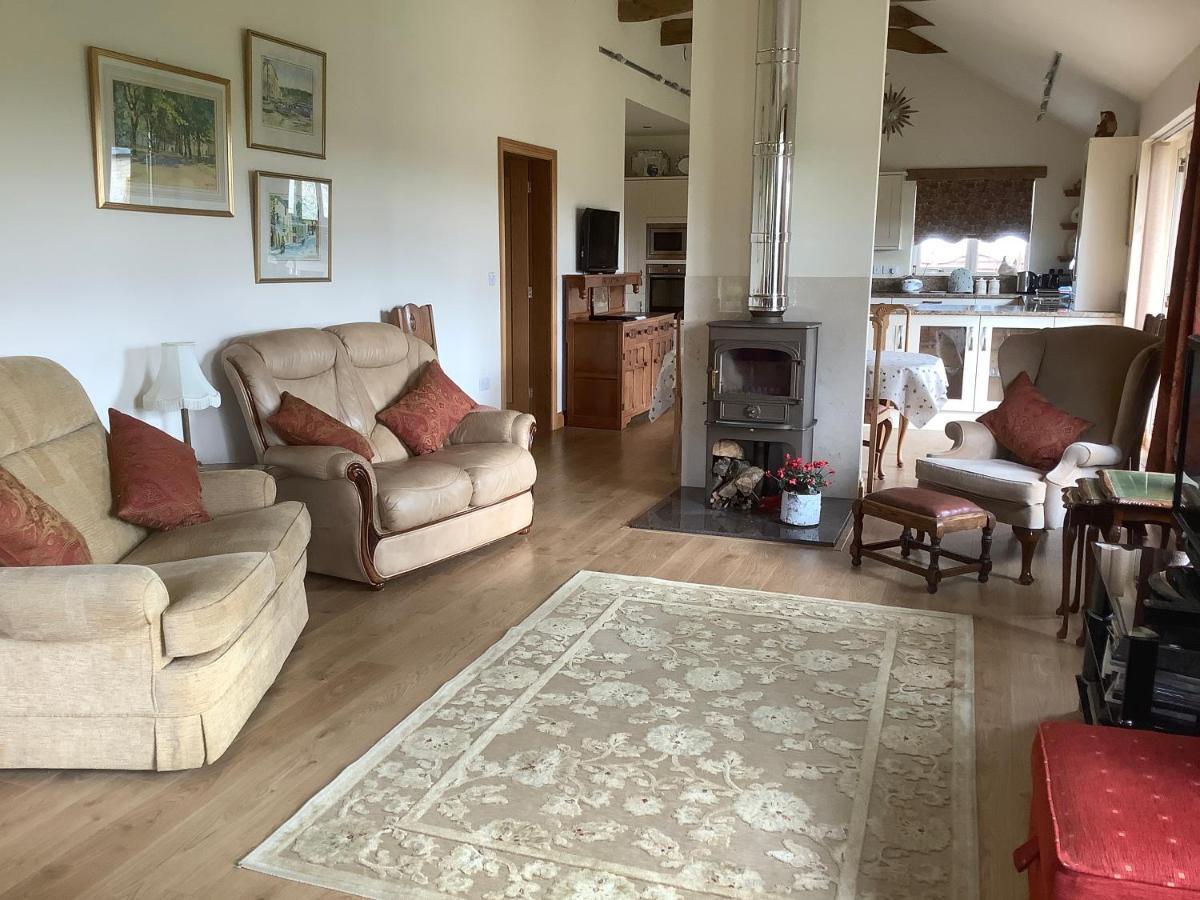Orchard Cottage, Clematis Cottages, Stamford. Accessible Luxury Home. Bagian luar foto
