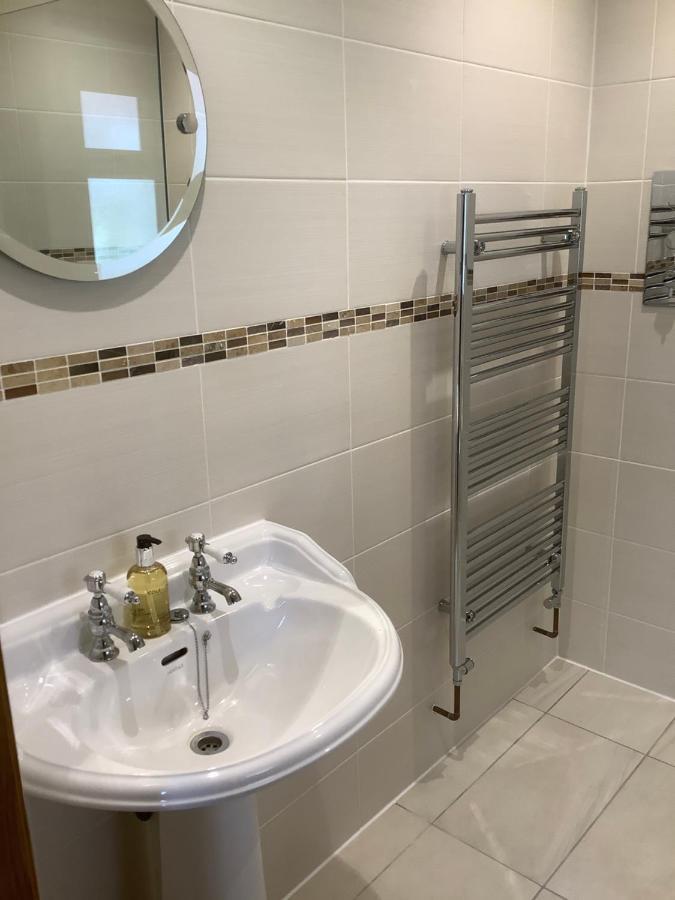 Orchard Cottage, Clematis Cottages, Stamford. Accessible Luxury Home. Bagian luar foto